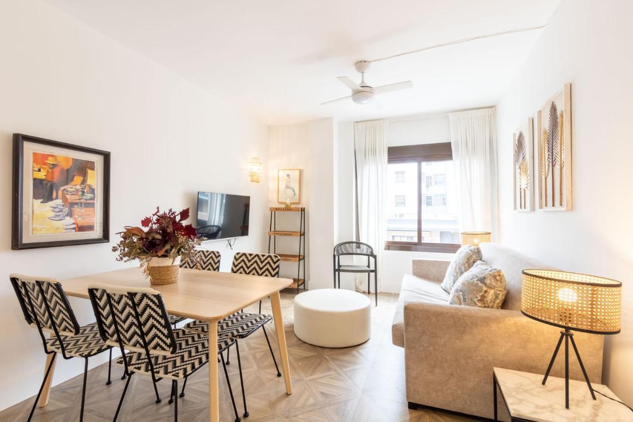 Apartment Salado Triana By Valcambre