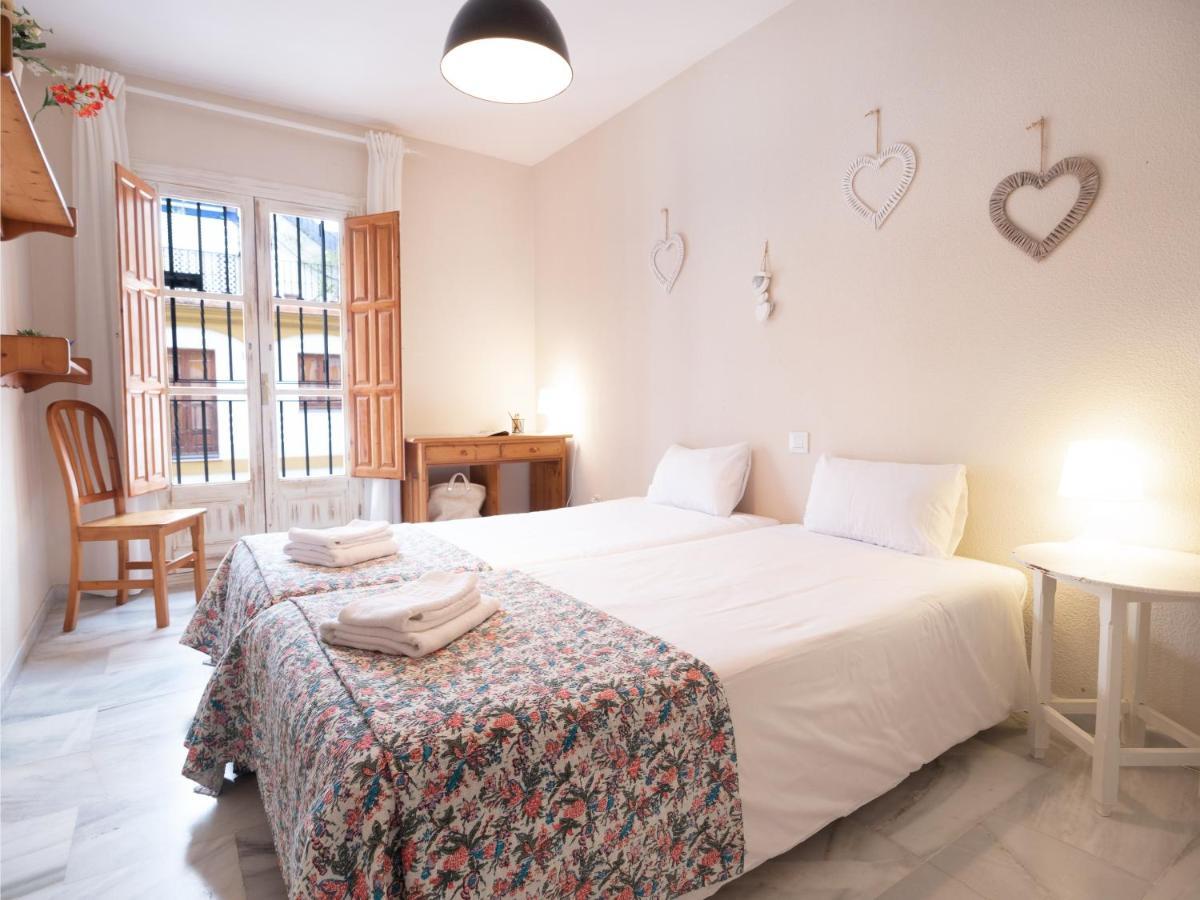 Cl Ubicacion Excelente Y Terraza Comun Junto A La Alfalfa Seville