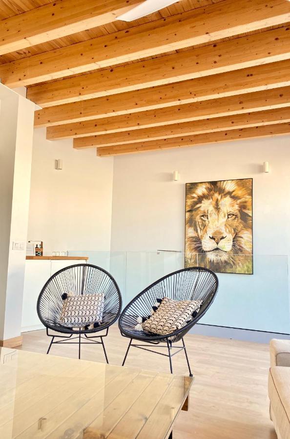 Top-notch Downtown House With Private Rooftop Terrace And Parking Opt *
