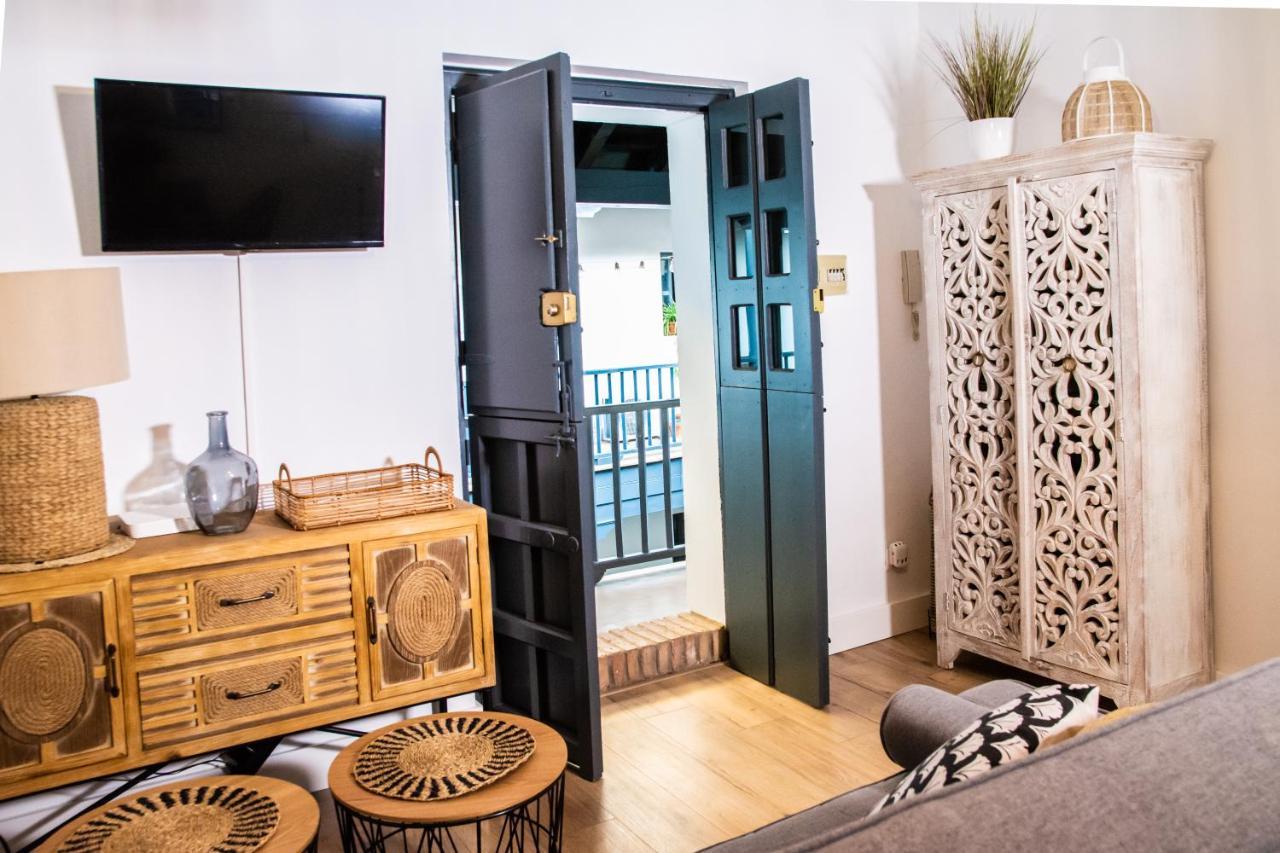 Apartamento New In Traditional Building Of The Xvi Century *