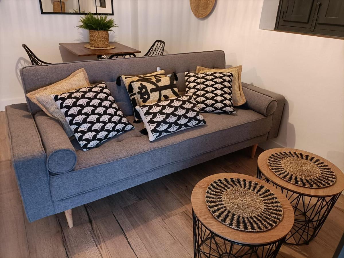 New In Traditional Building Of The Xvi Century Sevilla