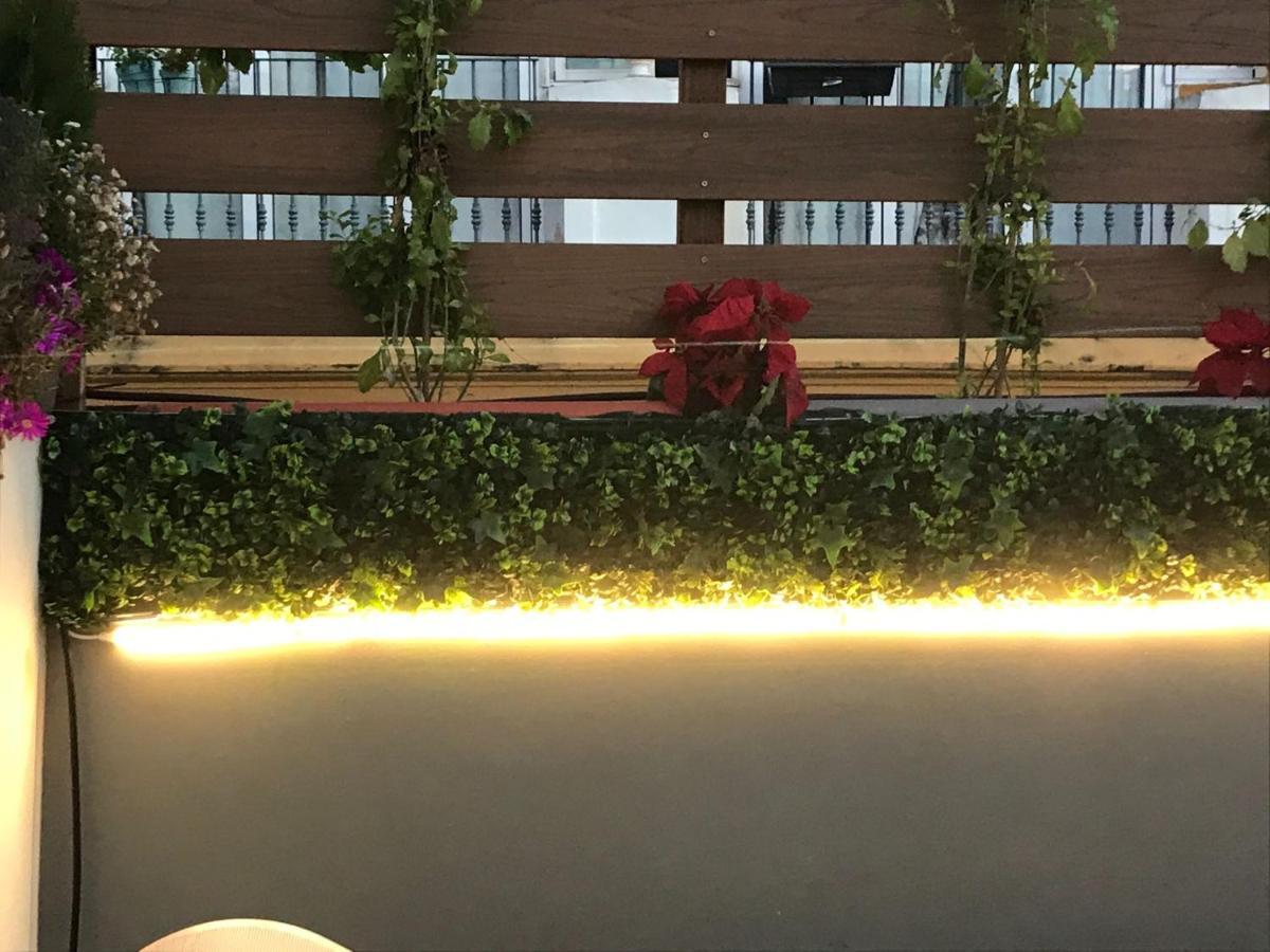 Dreamsapt Plaza Nueva Apartment