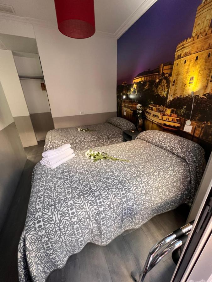 Guest house Paco's Seville