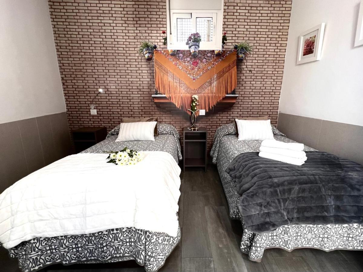 Paco's Guest house Seville