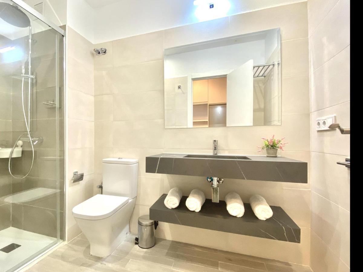 Apartment Tr2 Aparcamiento Incluido Amplio Y Moderno Loft Cartuja De *