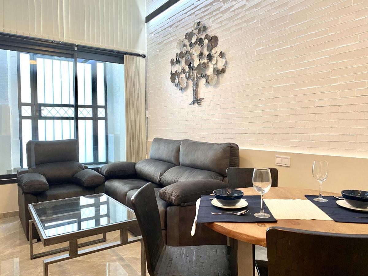 Apartment Tr2 Aparcamiento Incluido Amplio Y Moderno Loft Cartuja De