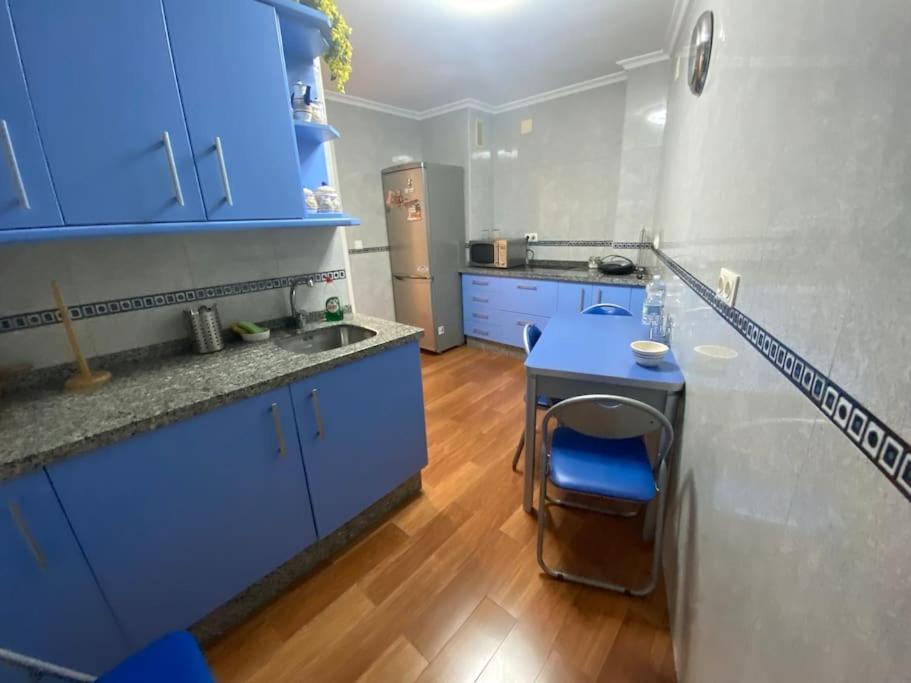 Apartamento En Luis Montoto, Nervión. Céntrico Sevilla