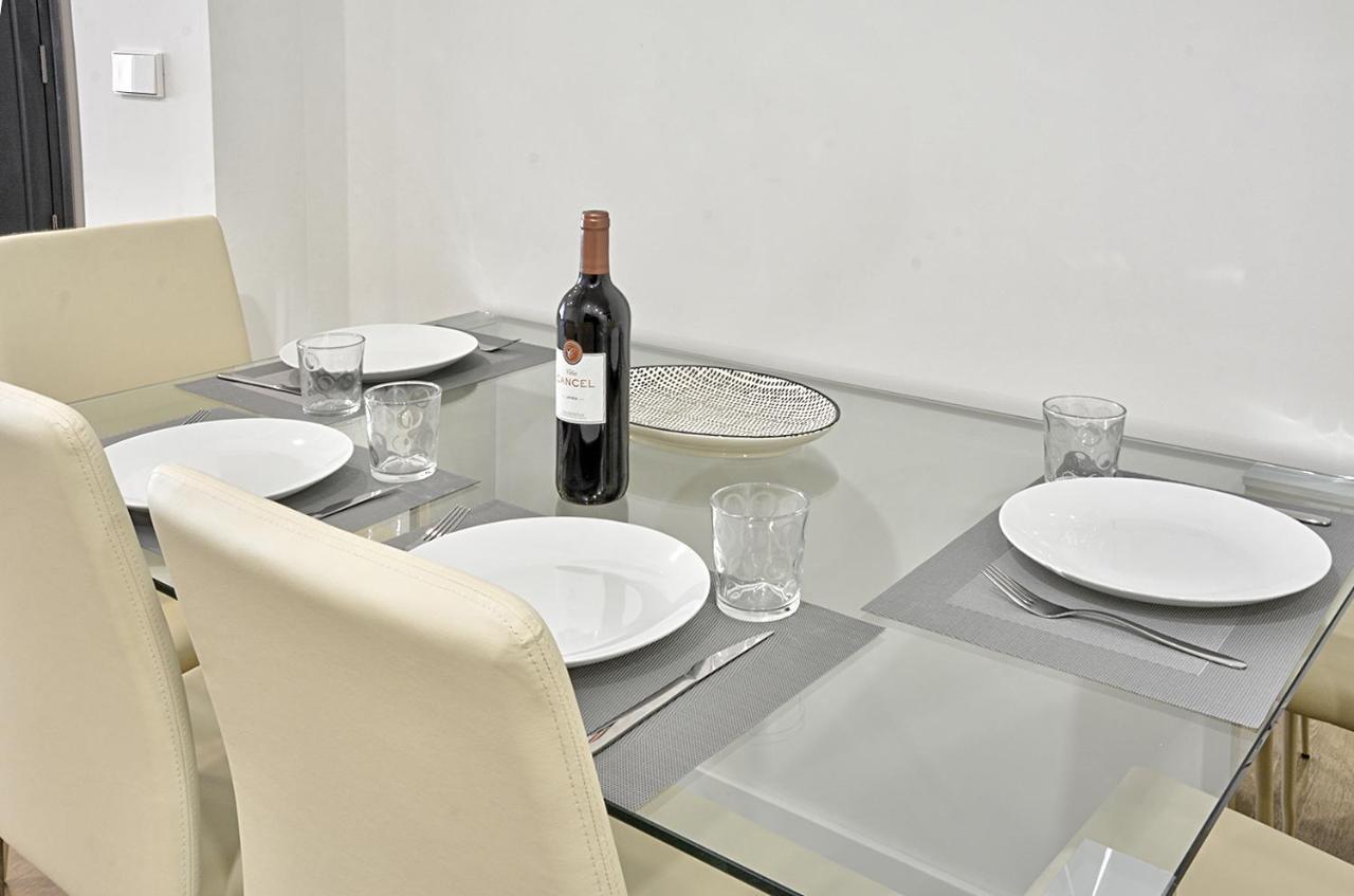 Apartment De Dos En Triana