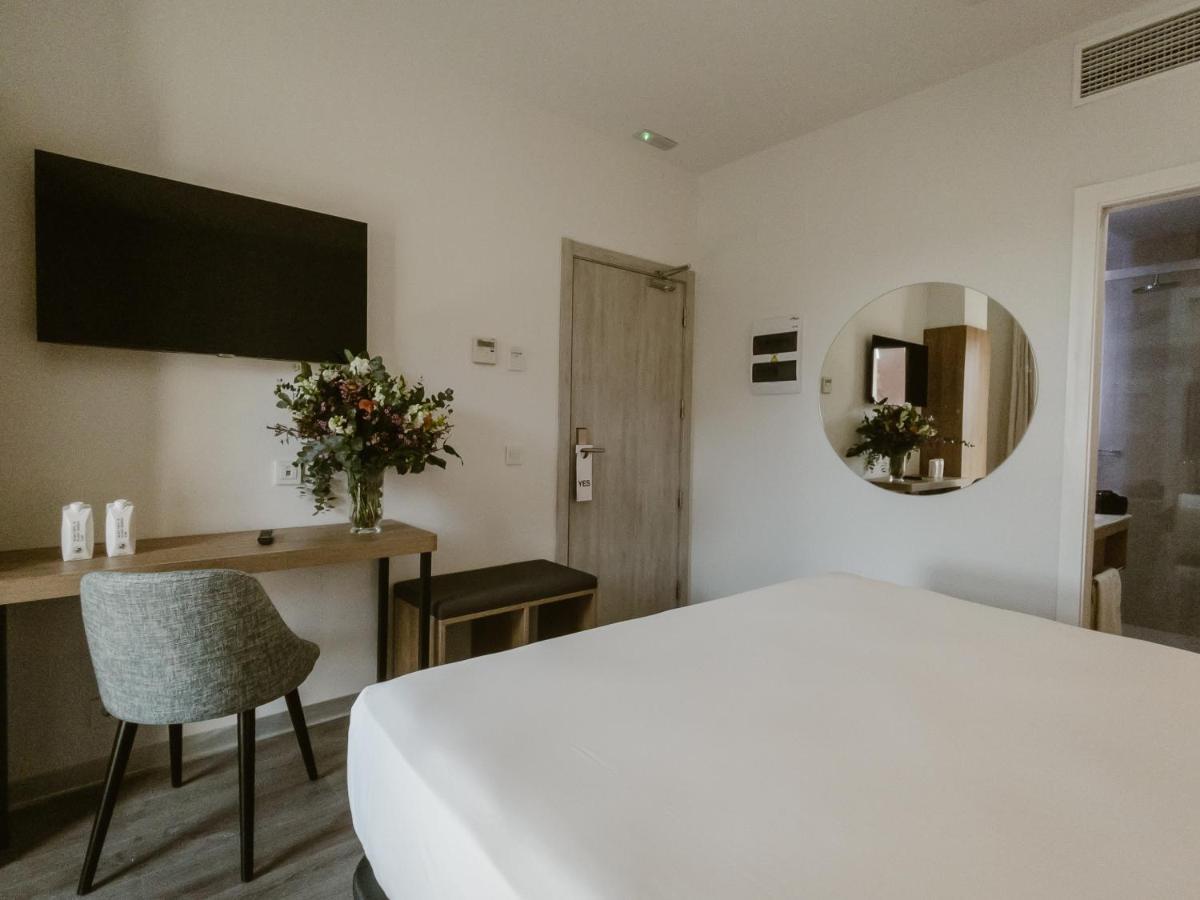 Petit Palace Vargas Hotel 2*