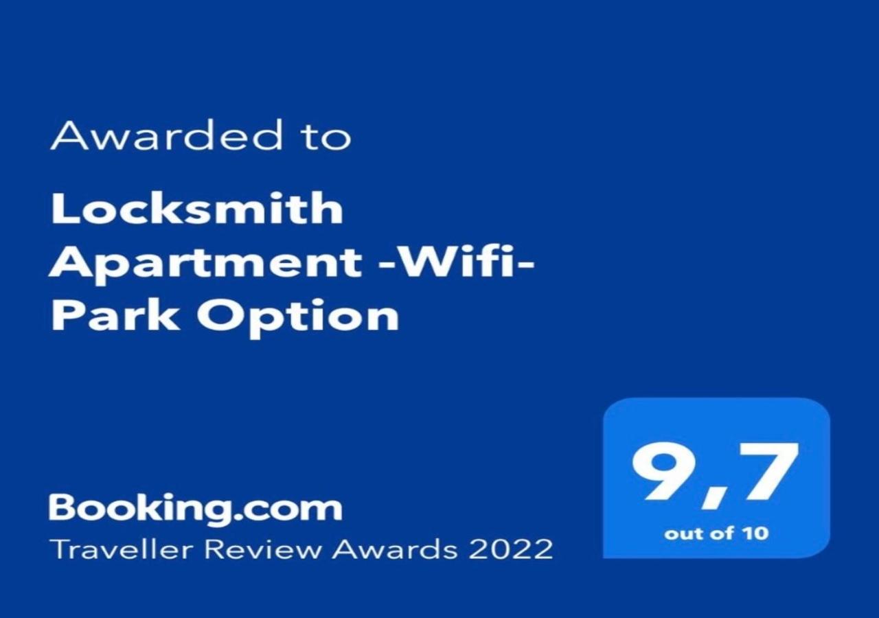 Locksmith - Park Option Apartment *