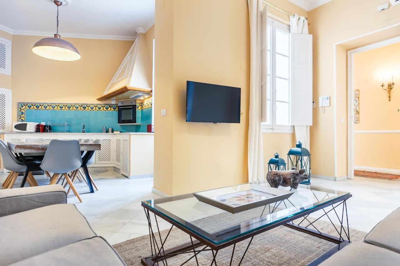 Casa Palacio Madre De Dios I Y Ii Apartment Seville