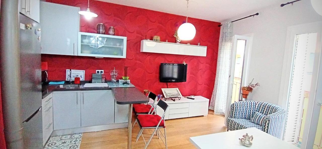 Apartment Alameda De Hercules, Gate Of Center