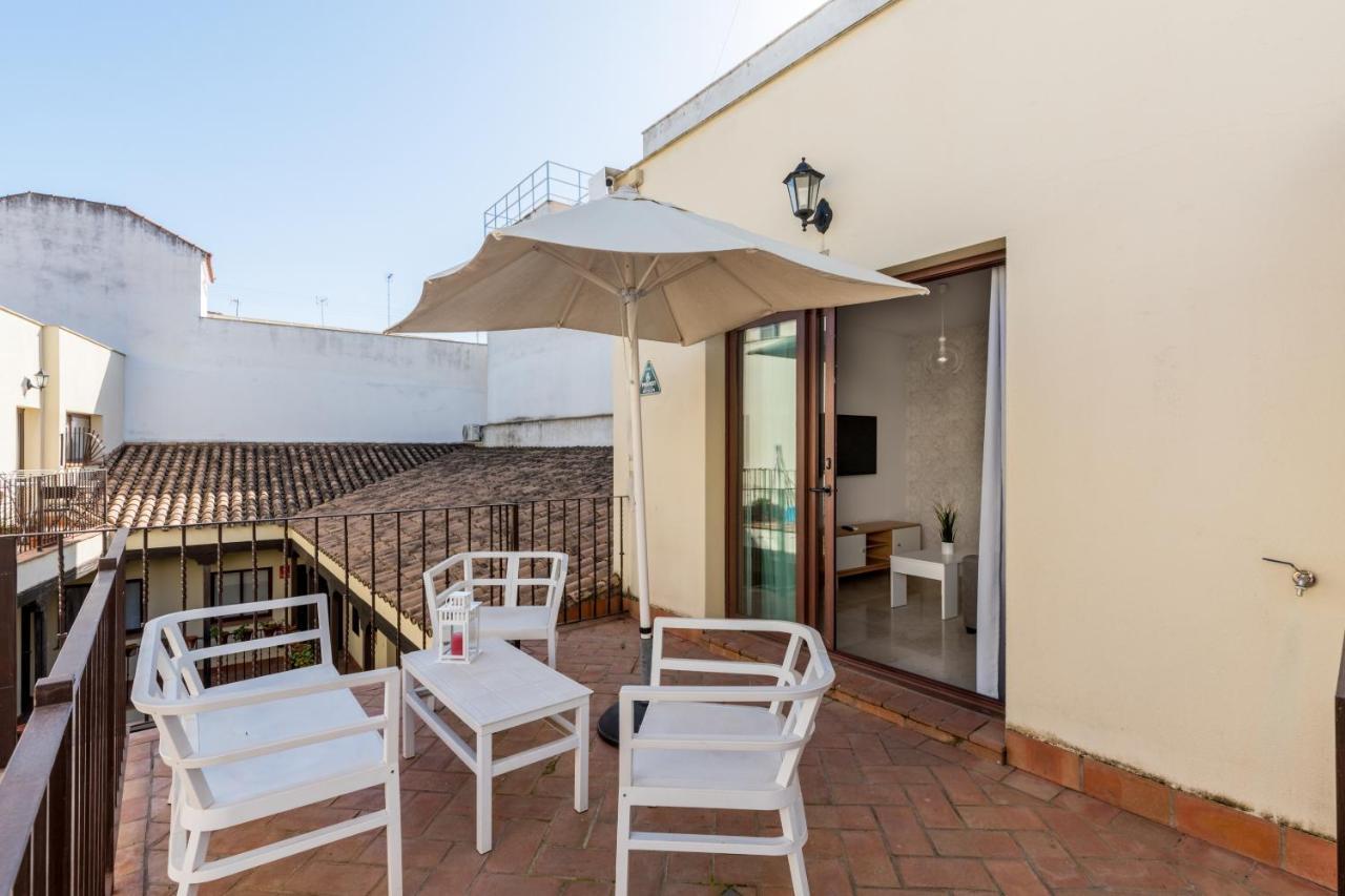 Apartment Lumbreras Host