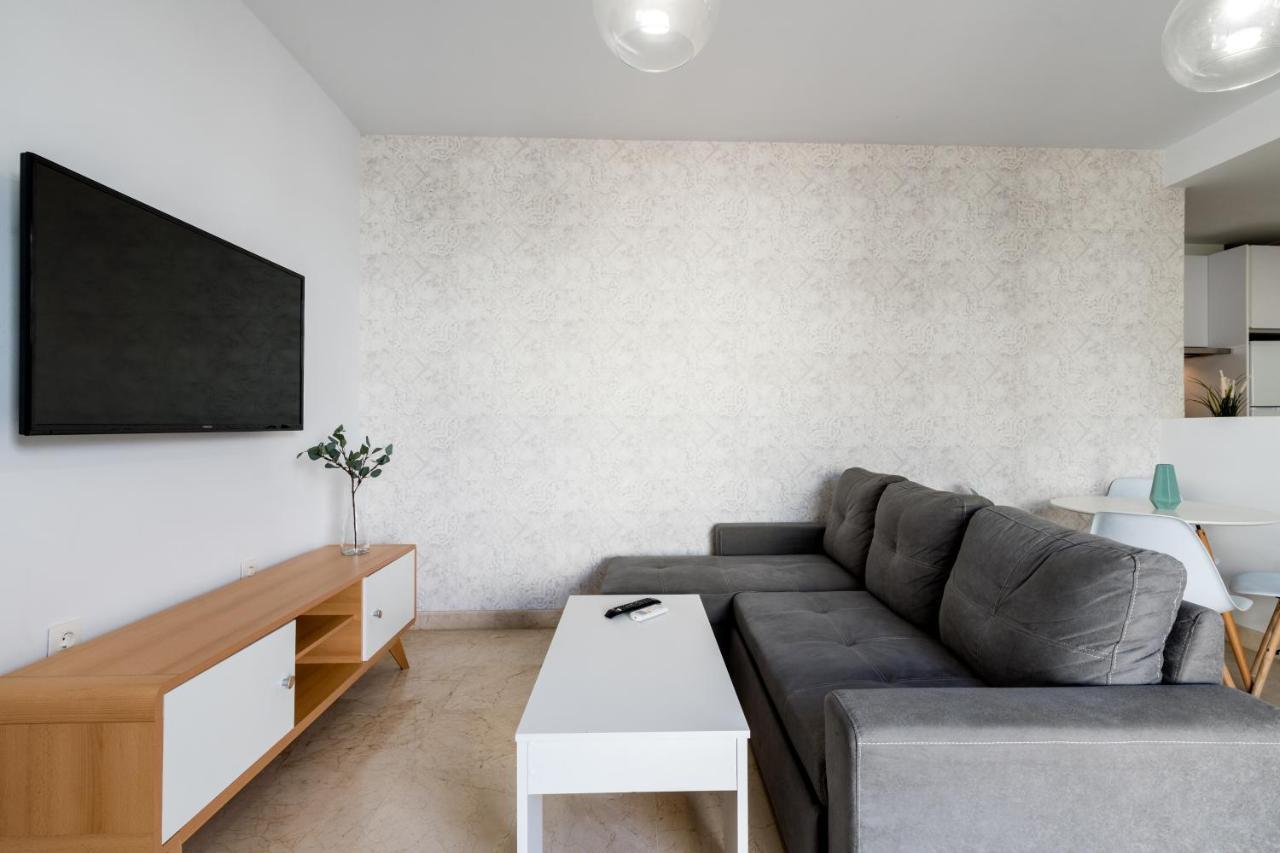 Apartment Lumbreras Host