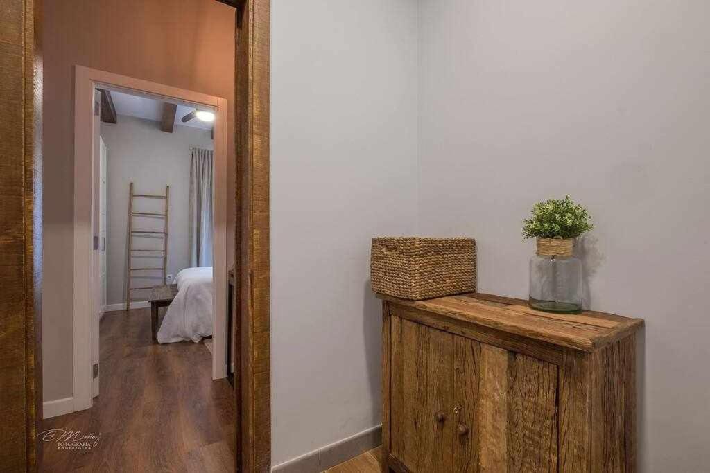 Parking Free - Cathedral Area -2 Months Min Seville