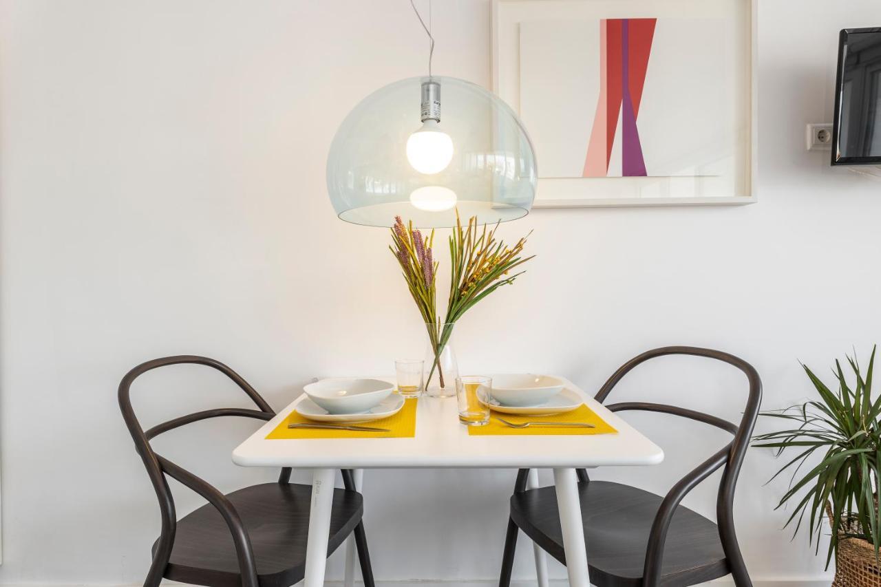 Pop Art, De Diseno En Arenal 303 Con Terraza * Seville
