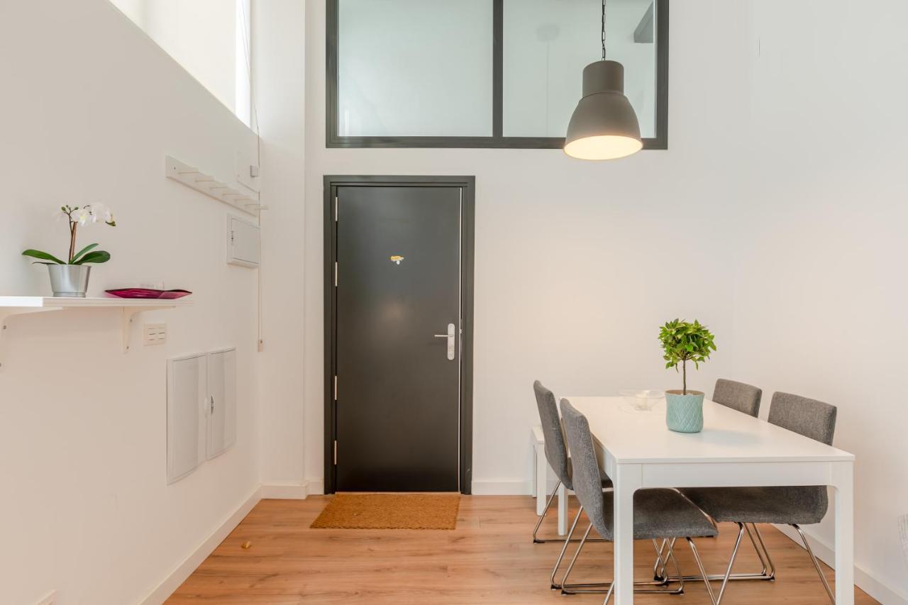 Honeymoon Apartment
