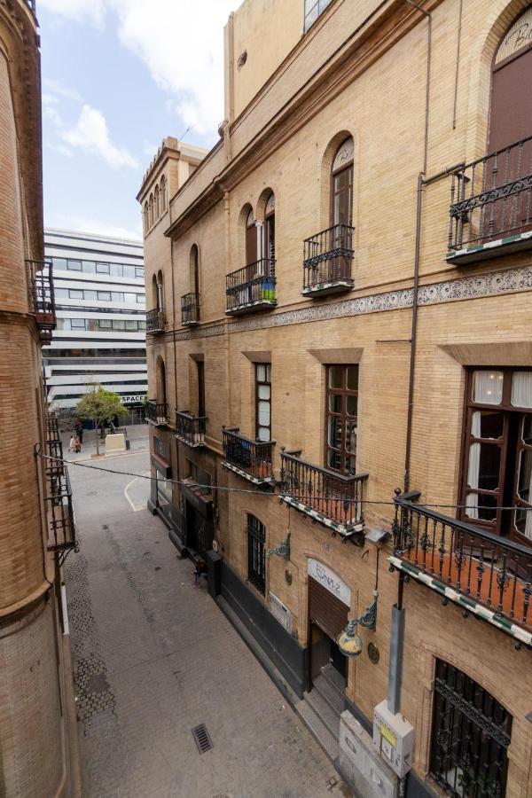 Apartment Rentalsevilla A Un Minuto De La Campana
