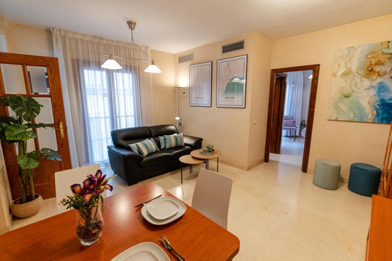 Rentalsevilla A Un Minuto De La Campana Apartment *