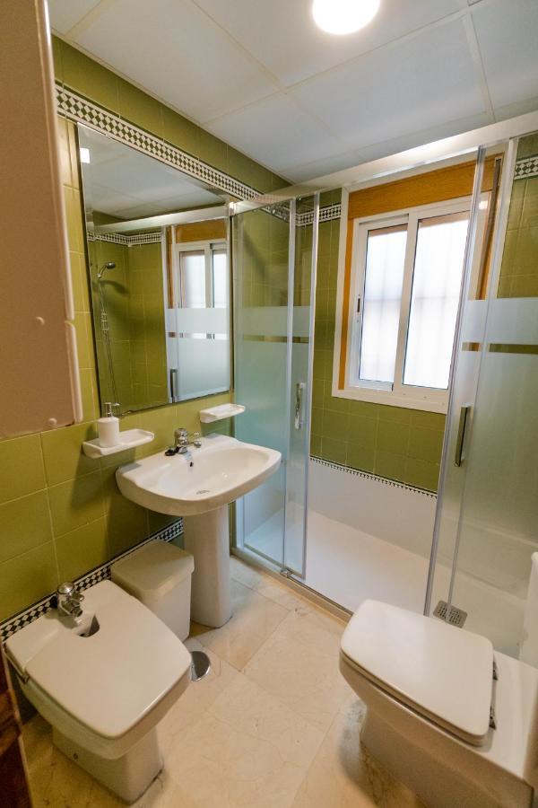 Rentalsevilla A Un Minuto De La Campana Apartment