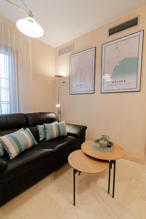 Rentalsevilla A Un Minuto De La Campana Apartment