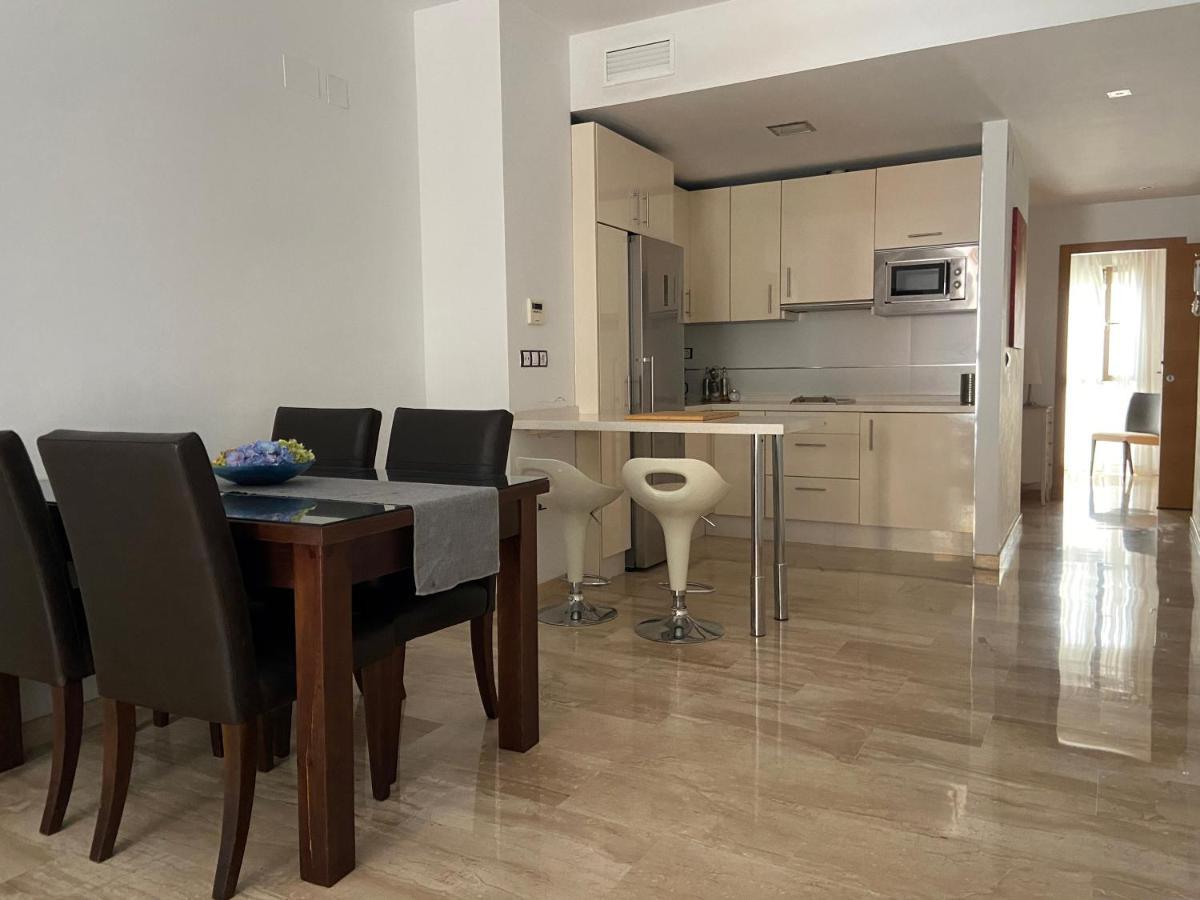Apartamento Arroyo 27 - Aloha Seville