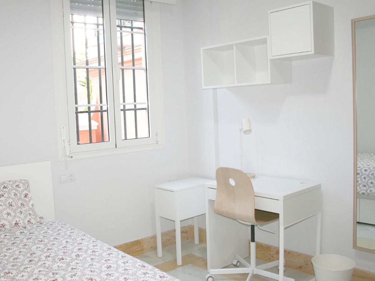 Colegio Mayor Careu - Women Only - Community