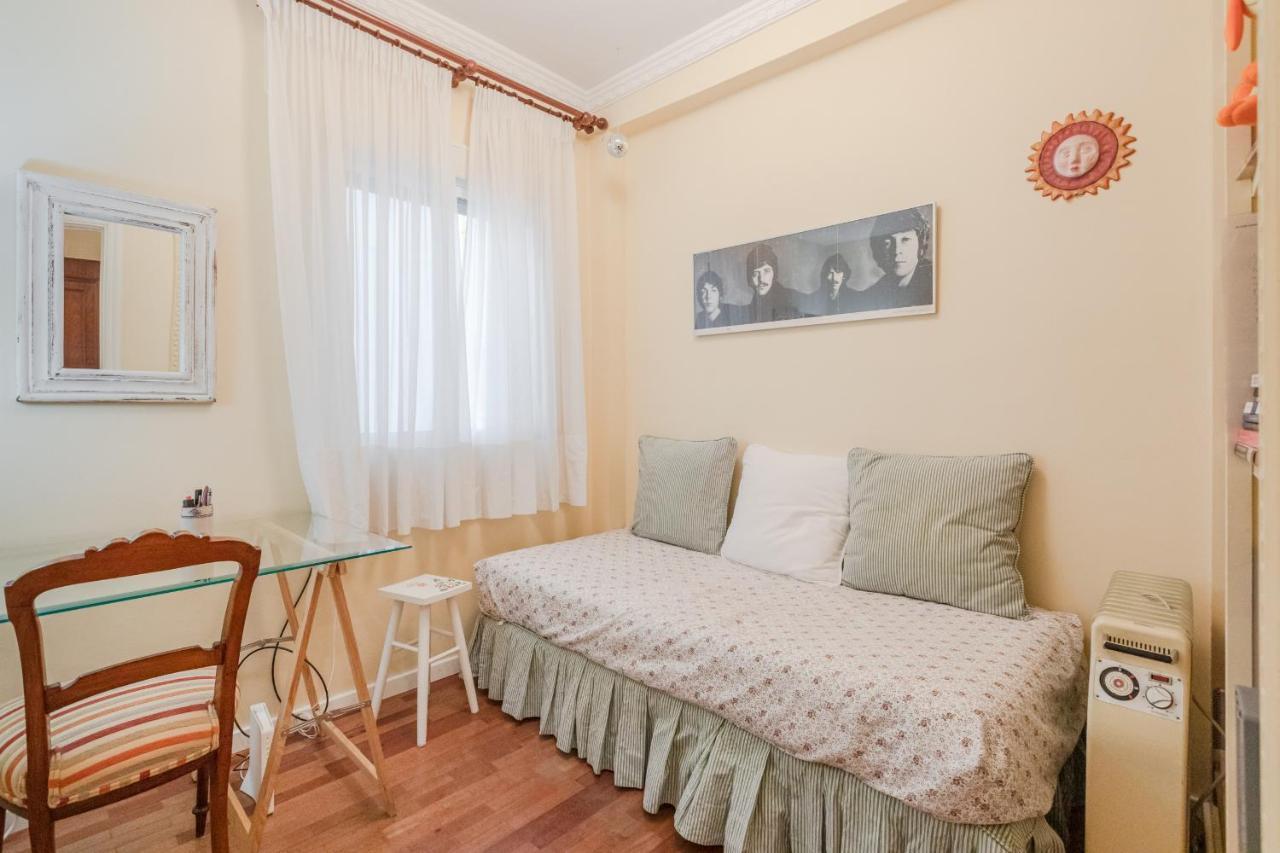 Apartment Green