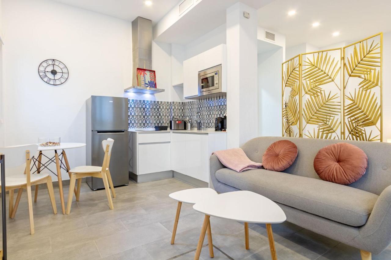 Apartment Nine O'clock Castellar By Valcambre Seville