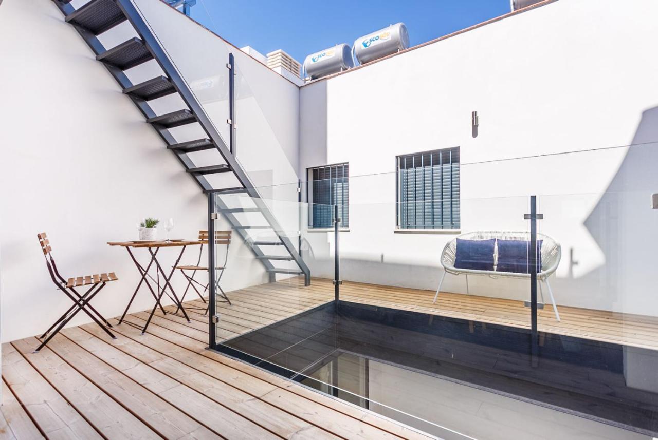 Precioso Atico De Diseno, Gran Terraza De 35 M2 Y De 16 M2 Y Garaje En Pleno Centro Apartment *