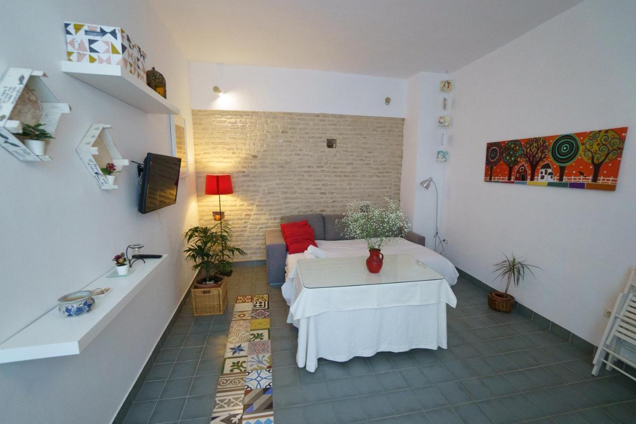 Rentalsevilla Coqueto Apartamento Junto Al Palacio De Las Duenas Apartment Seville