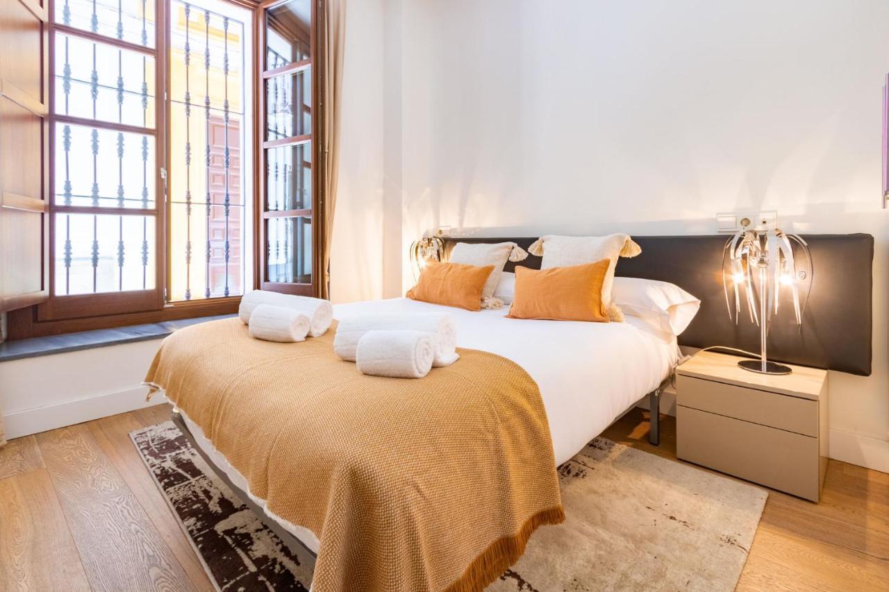Apartment Angeles Santa Cruz Deluxe By Valcambre Seville