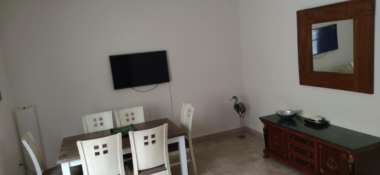 Apartment Triana Pura Esencia *