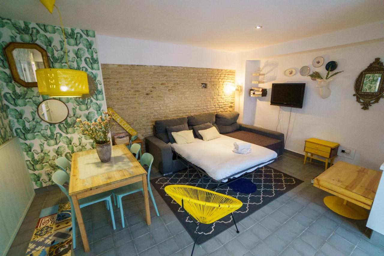 Rentalsevilla Rentalsevilla Moderno Apartamento En El Centro Con Patio Apartamento