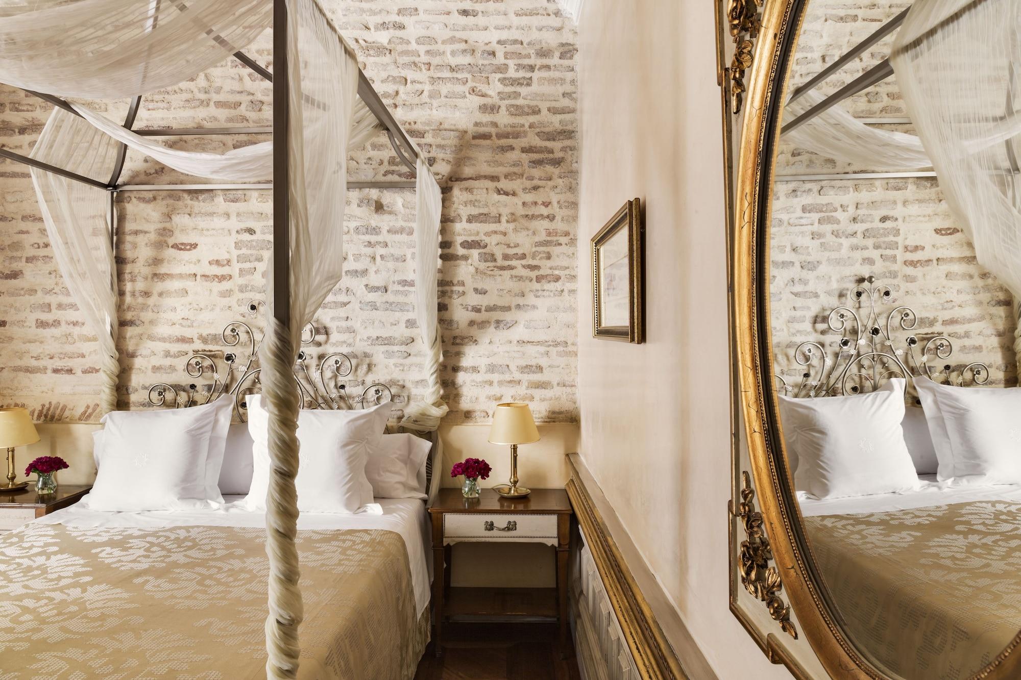 Casa 1800 Hotel