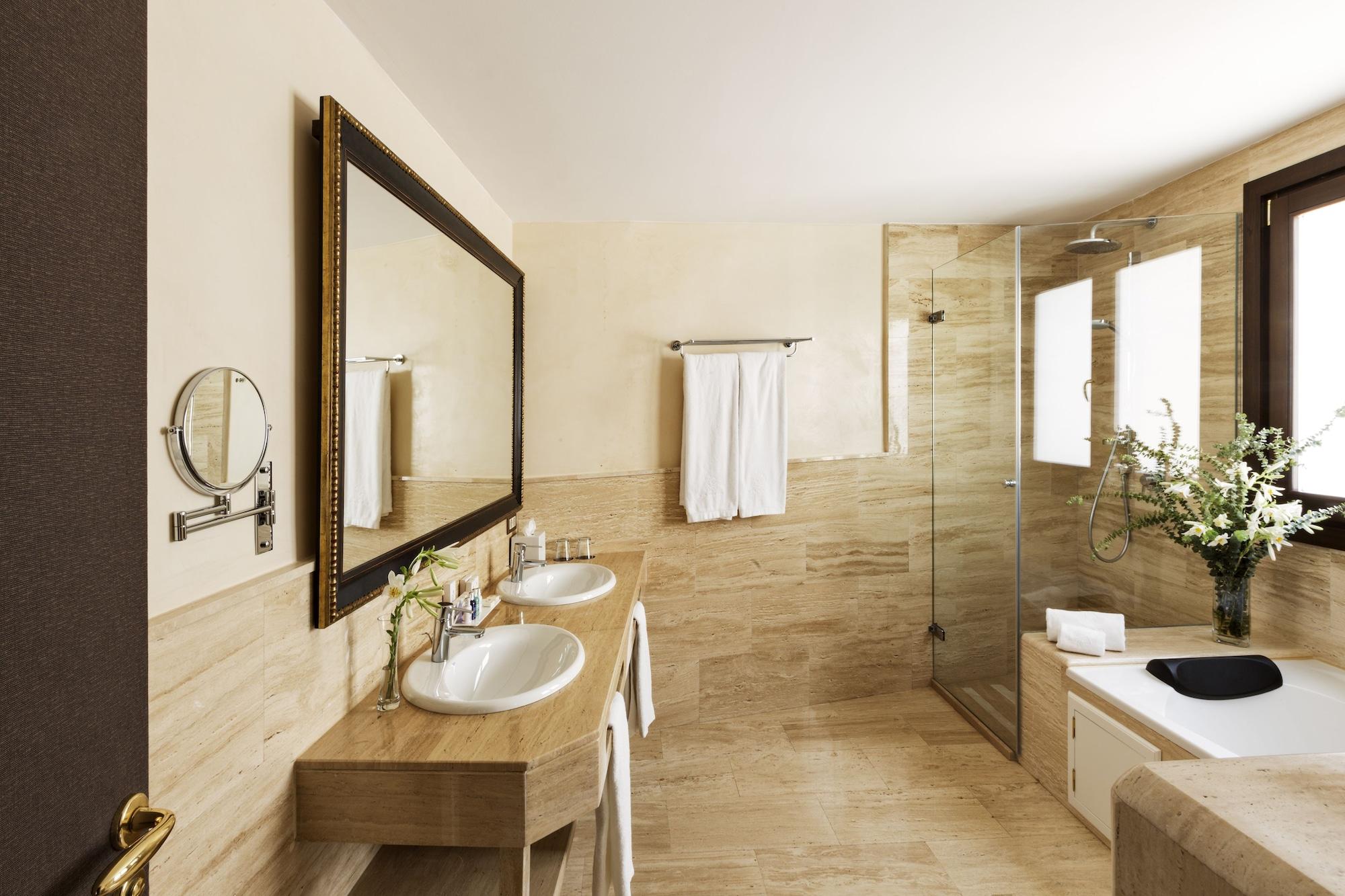 Casa 1800 Hotel 4*