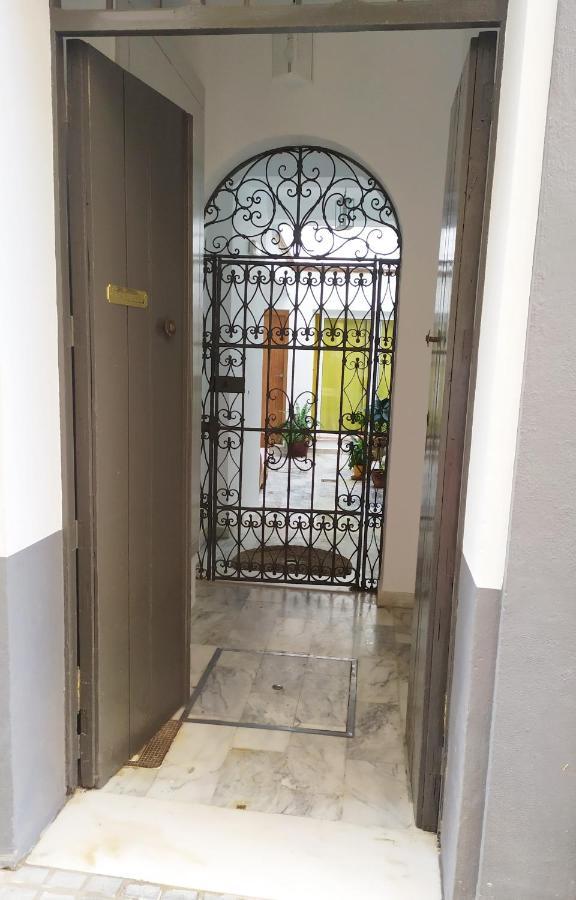 Apartamento Rentalsevilla Rentalsevilla Moderno Apartamento En El Centro Con Patio *