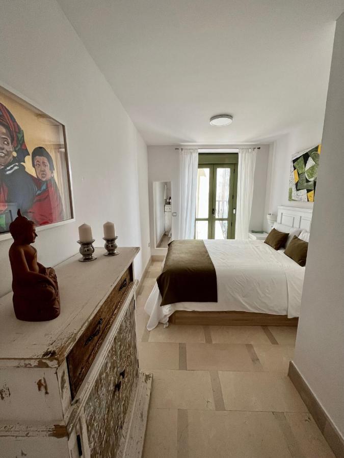 1d Brand New Downtown Sevilla, Azofaifo Street Seville