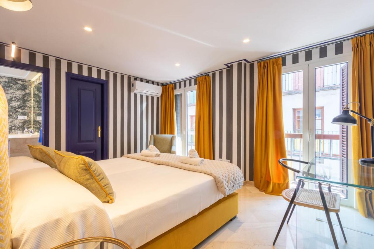 Ohliving Giralda Seville