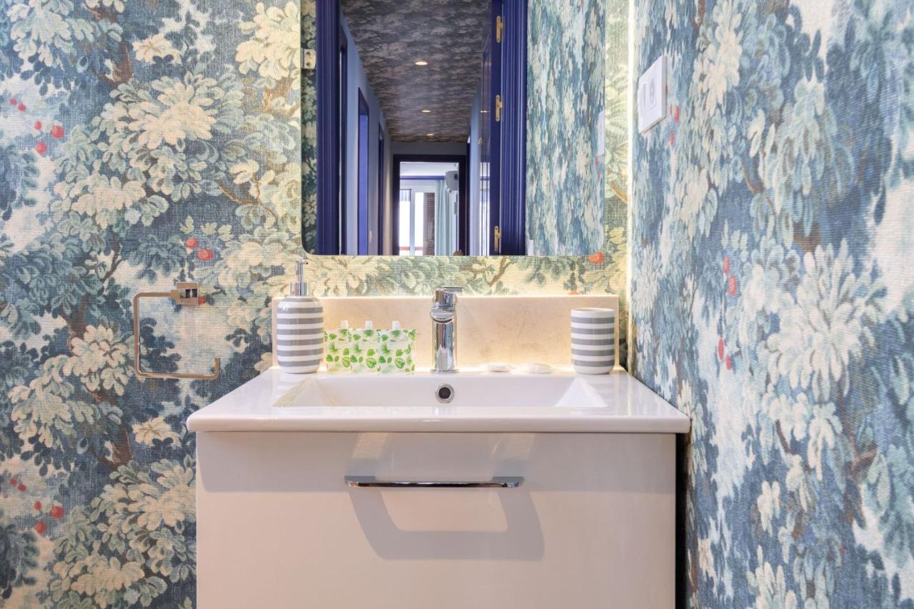 Ohliving Giralda Seville