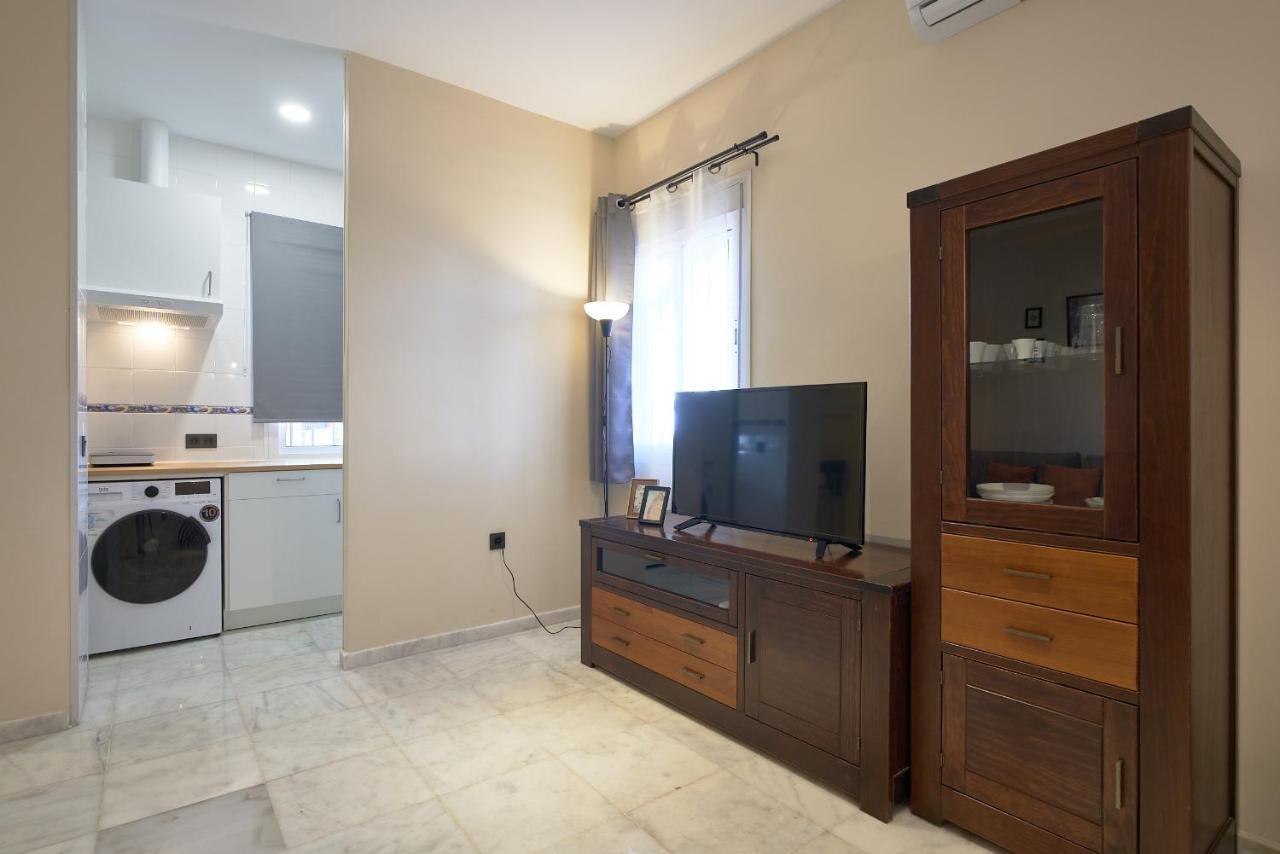 Tejares De Triana Apartment *