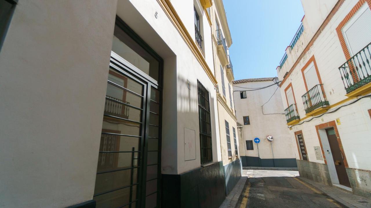 Rentalsevilla Cardenal Cervantes I Apartment *