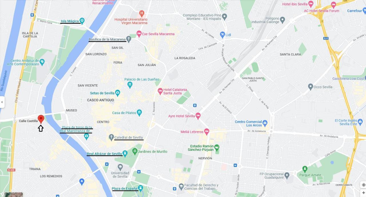 Apartamento En Triana Junto Al Puente *