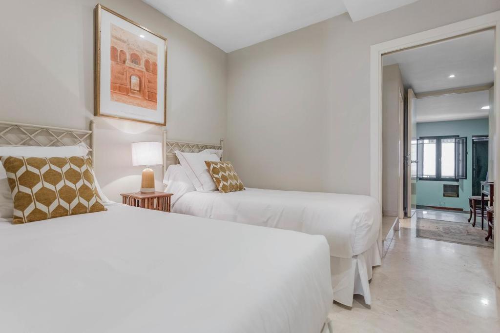 Fam Sevillian Townhouse * Sevilla