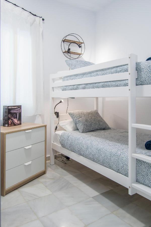 Riverside Triana Apartment