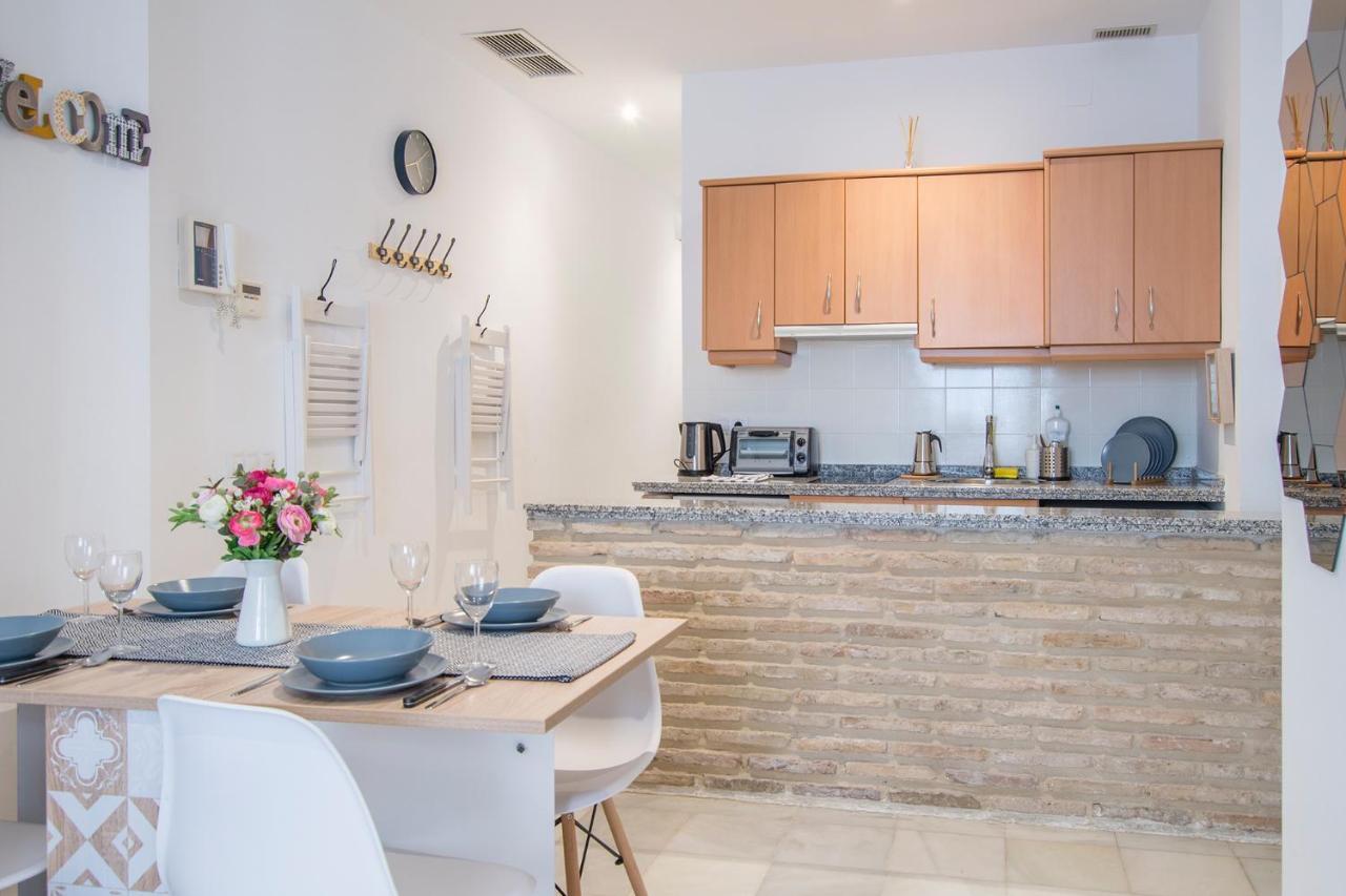 Riverside Triana Apartment