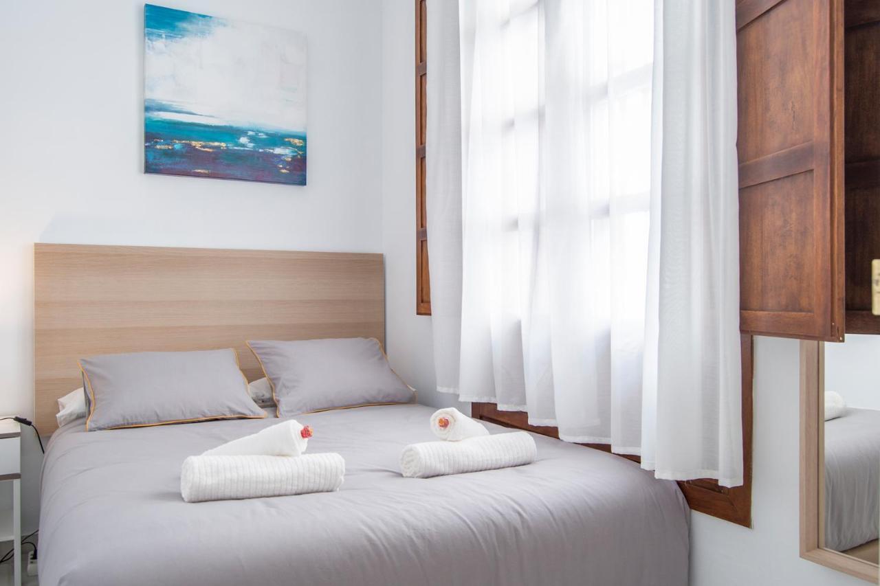 Riverside Triana Apartment