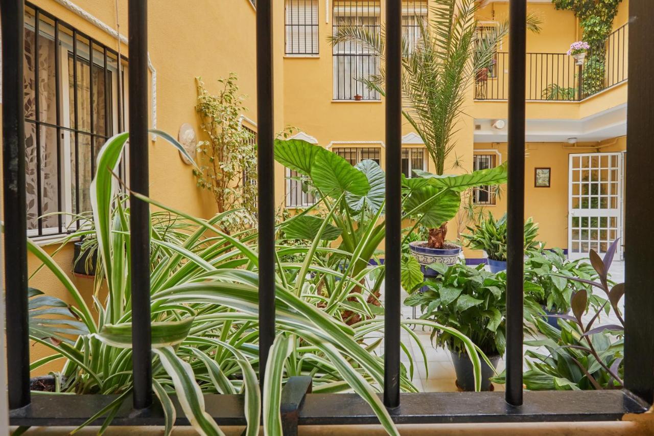 Two Bedrooms Leonor Davalos * Seville