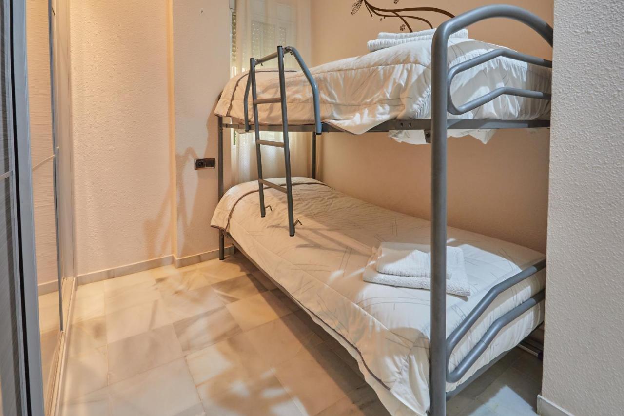 Two Bedrooms Leonor Davalos Apartment *