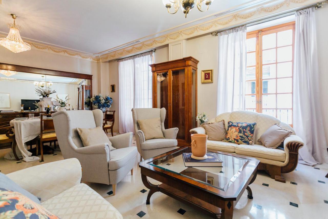 Exclusivo Alojamiento En El Centro Holiday home Seville